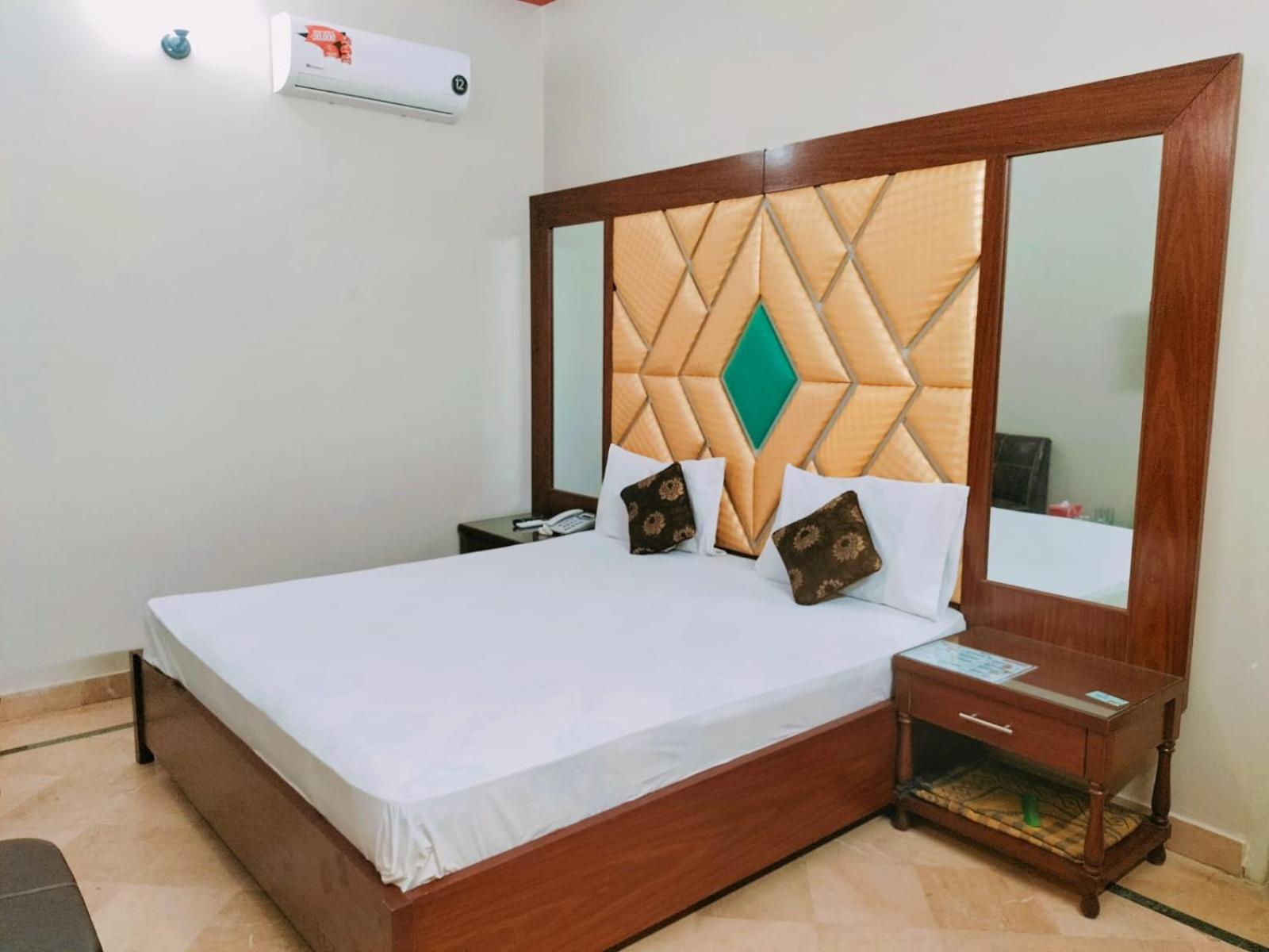 Subhan Palace Guest House Karacsi Kültér fotó